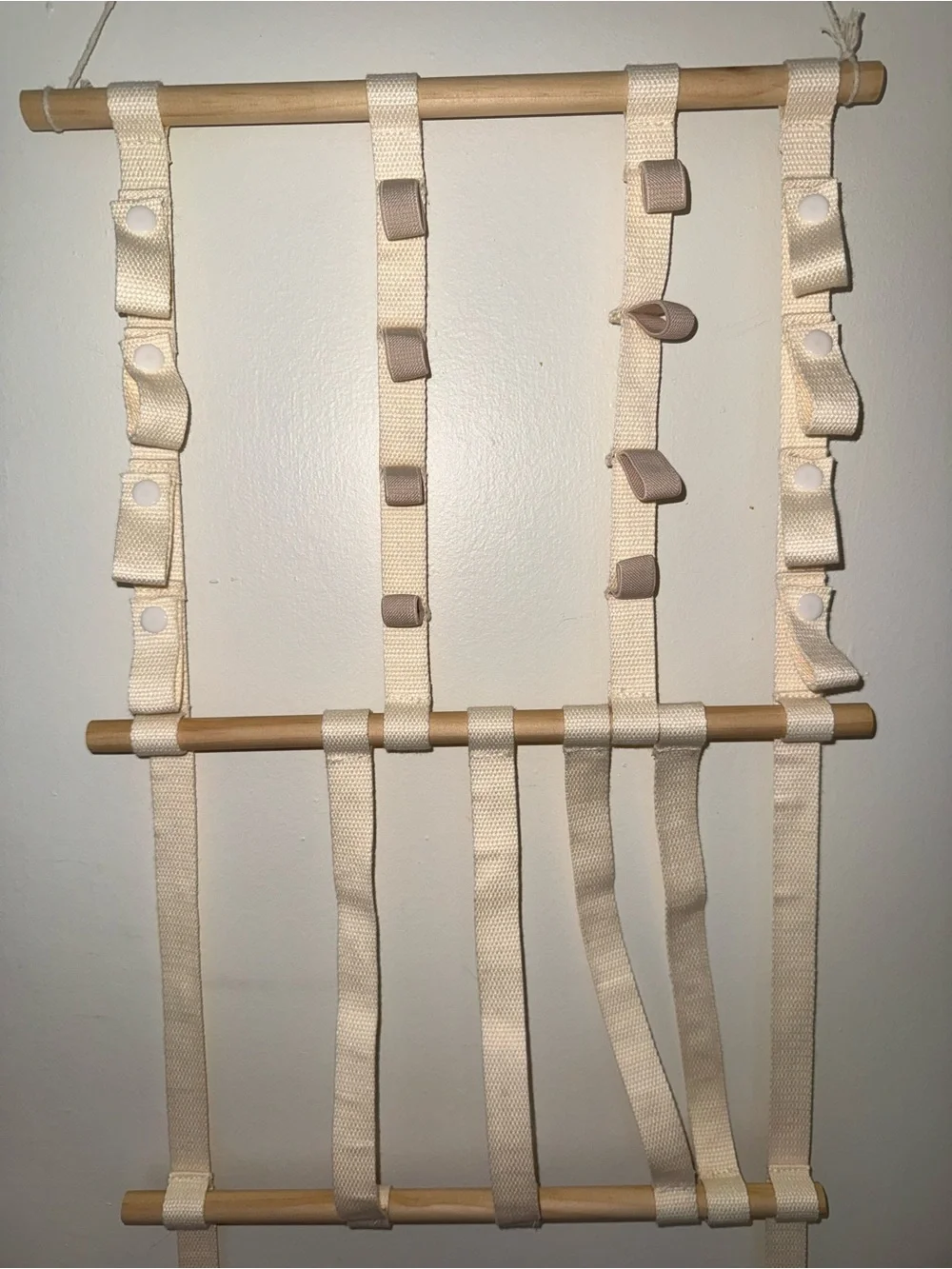 Neutral Cream Hanging Wall Organizer